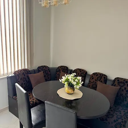 Cozy 2 Bedroom * Kjustendil
