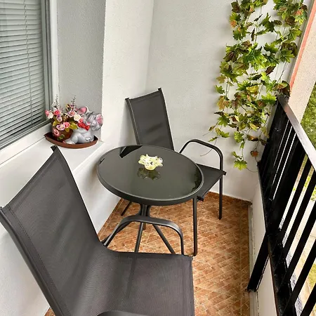 Cozy 2 Bedroom Lägenhet Kjustendil