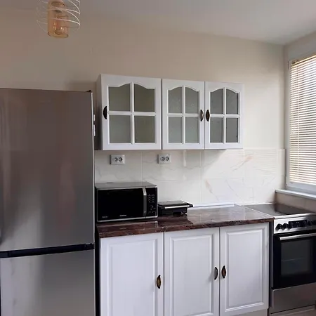 Cozy 2 Bedroom Kjustendil