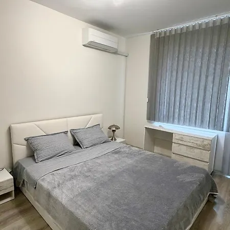Cozy 2 Bedroom