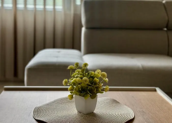 Cozy 2 Bedroom * Kiustendił